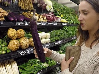 厄介な点滅のためのセニョリータ訪問スーパーマーケットを鼓舞