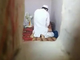 Afghan mullah's sex with reference to a MILF