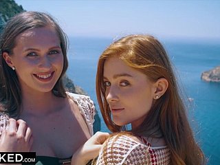 Behed Best Comrades Jia Lissa y Stacy Cruz Compartir Chunky Unscrupulous Penis - Jia Lissa