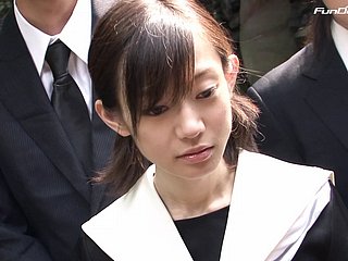 Echt niet! De Japanse college -tiener wordt geslagen door stiefvader en stiefzuster! Taboe, assfuck! Pussy, nat pussy, tiener 18, 18yo