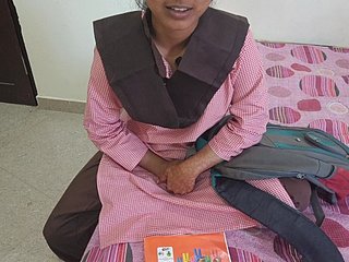 Индийский студент деревни Дези был первым болезненным сексом в положении в стиле собак
